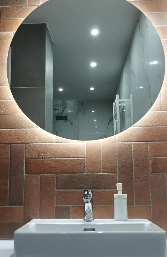 דירה סלוניקי Atelier Deluxe Apt. יוון